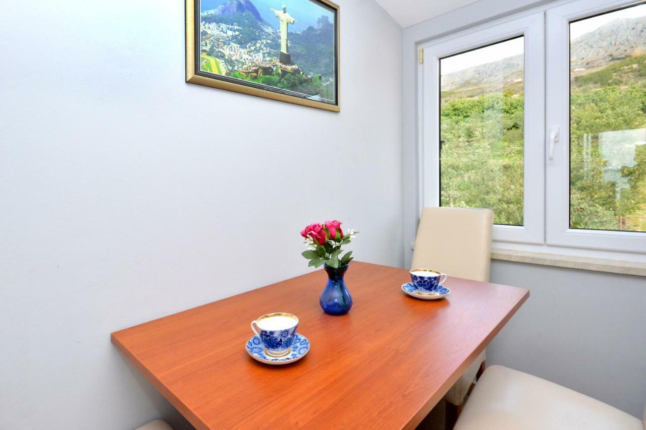 Beach Apartman Petra Подстрана Экстерьер фото