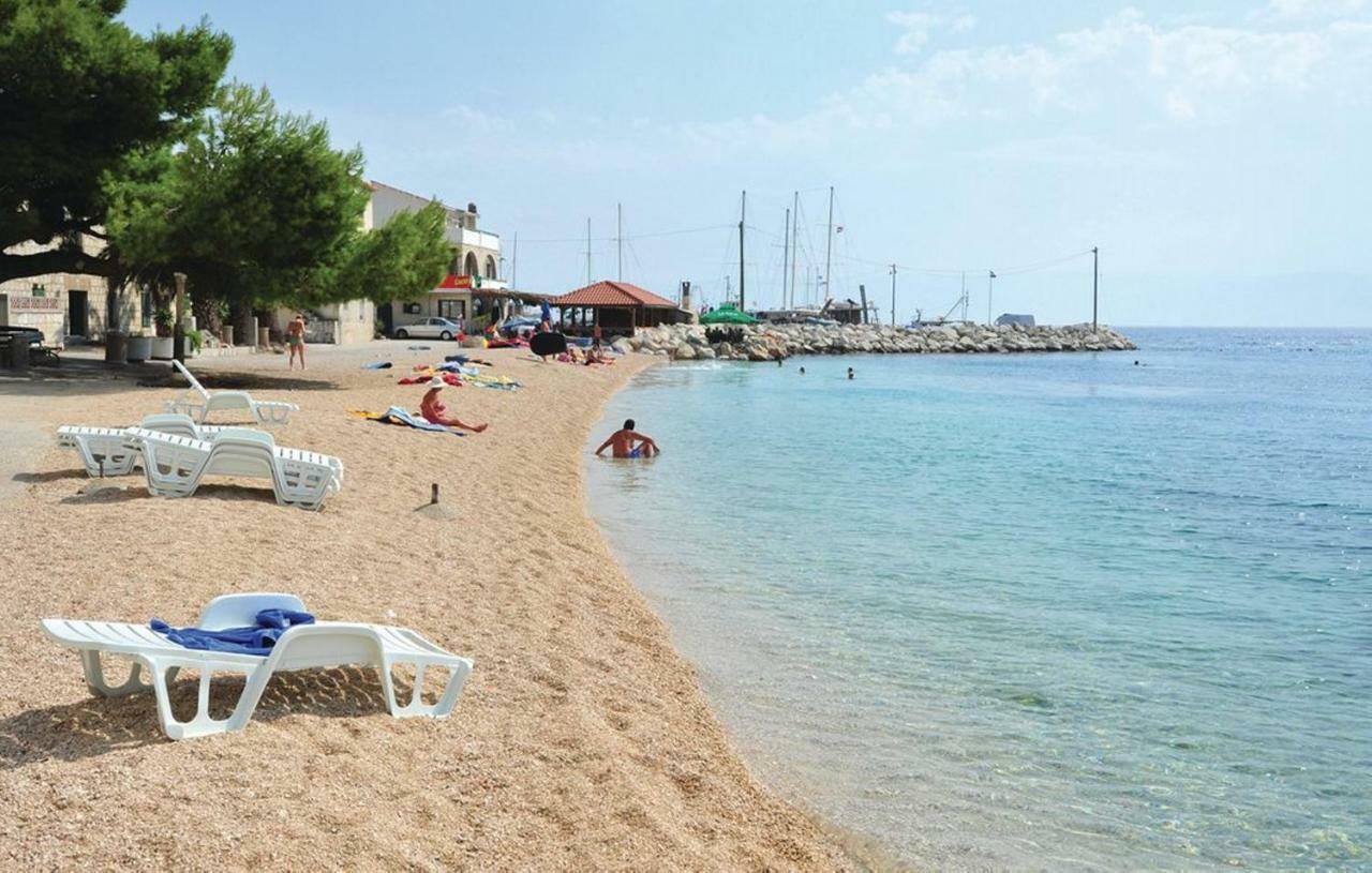 Beach Apartman Petra Подстрана Экстерьер фото