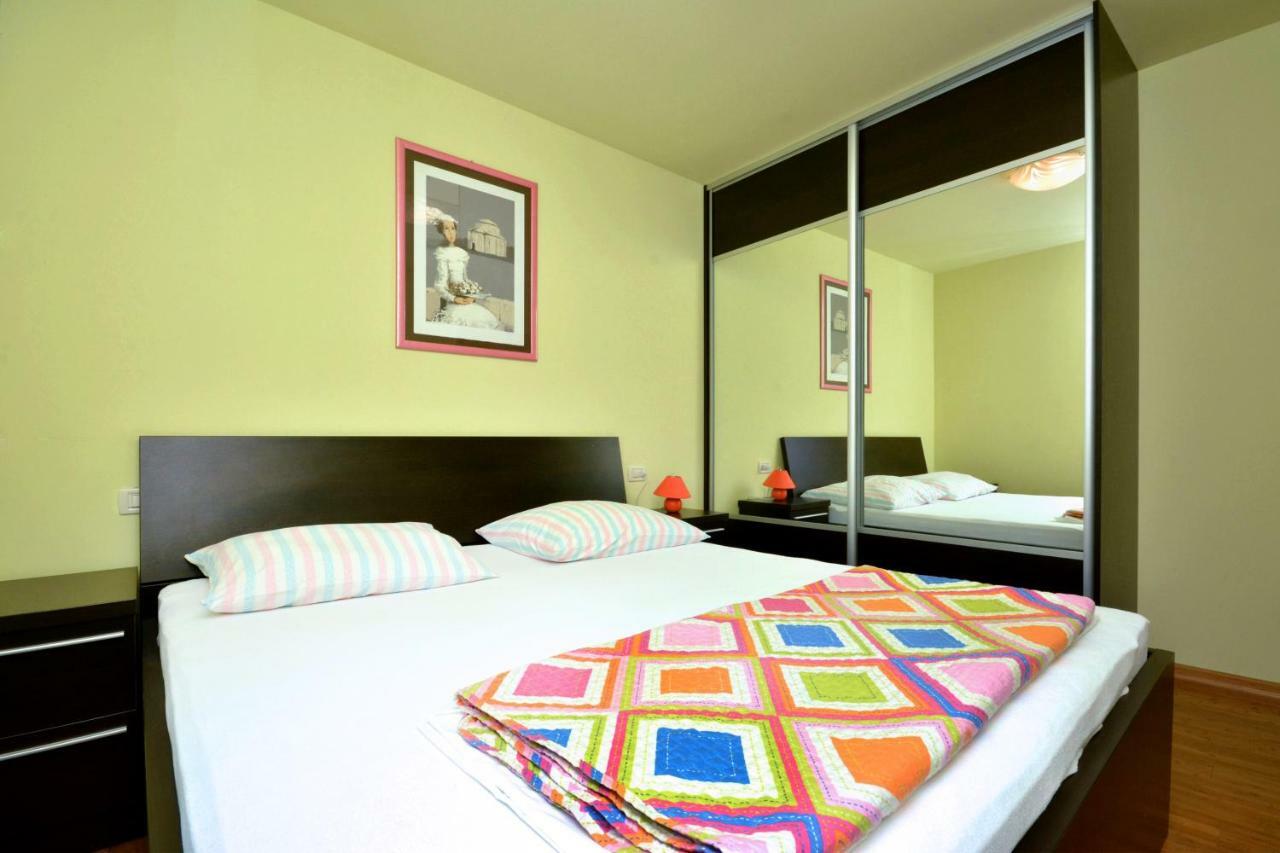 Beach Apartman Petra Подстрана Экстерьер фото