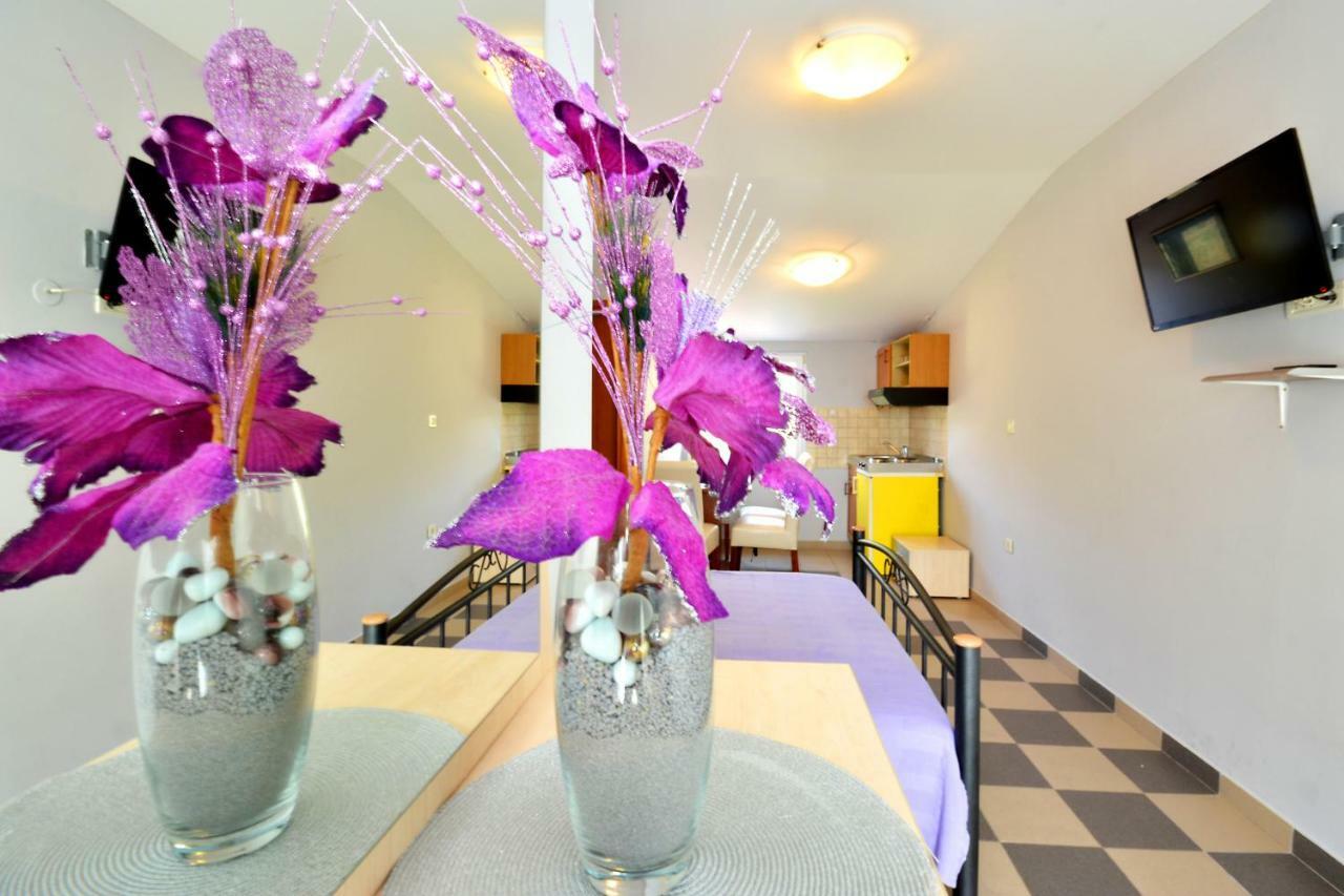 Beach Apartman Petra Подстрана Экстерьер фото